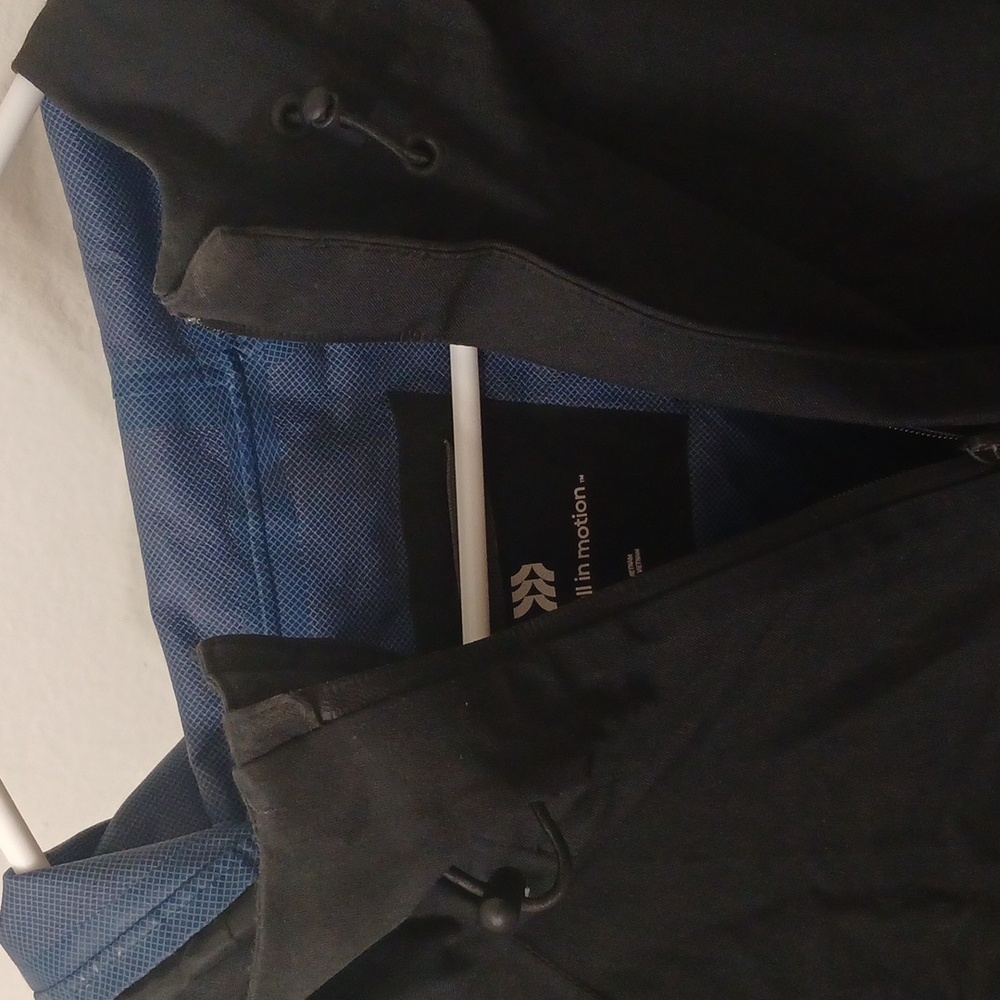 All In Motion Men's Waterproof Rain Shell Jacket - Picture 10 of 13